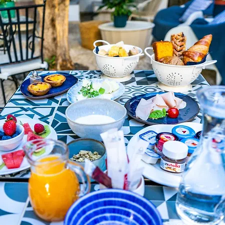Eleven, Boutique Luxury House & Garden Alojamento de Acomodação e Pequeno-almoço Boliqueime