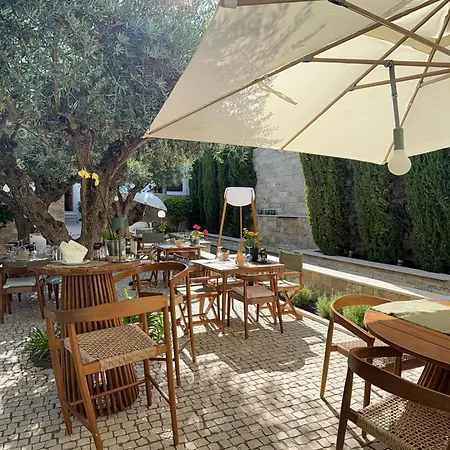 Eleven, Boutique Luxury House & Garden 4* Boliqueime