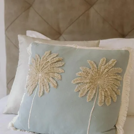 Eleven, Boutique Luxury House & Garden 4*
