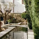 Eleven, Boutique Luxury House & Garden Panzió Boliqueime