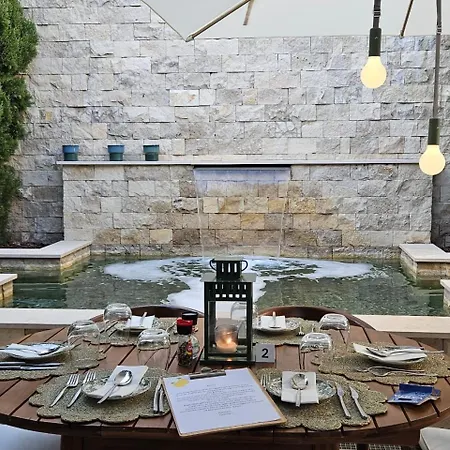 Nocleg ze śniadaniem Eleven, Boutique Luxury House & Garden Boliqueime