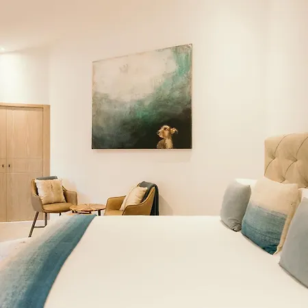 Panzió Eleven, Boutique Luxury House & Garden
