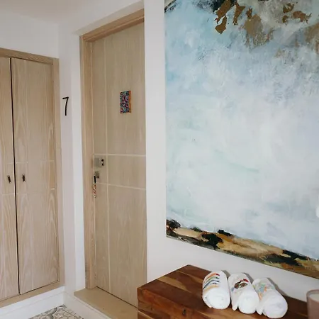Eleven, Boutique Luxury House & Garden 4* بلوكويم