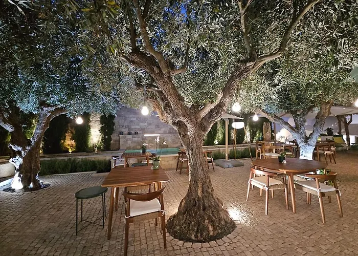 Frühstückspension Eleven, Boutique Luxury House & Garden Boliqueime