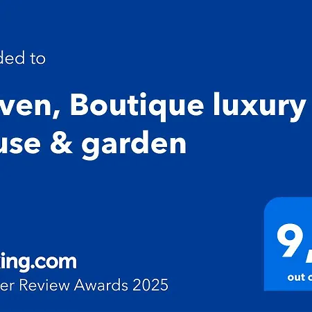 Eleven, Boutique Luxury House & Garden Bed & Breakfast