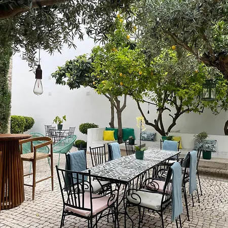 Eleven, Boutique Luxury House & Garden * Боликейме