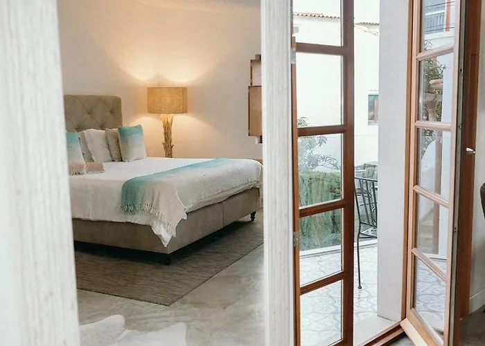 Eleven, Boutique Luxury House & Garden Bed & Breakfast